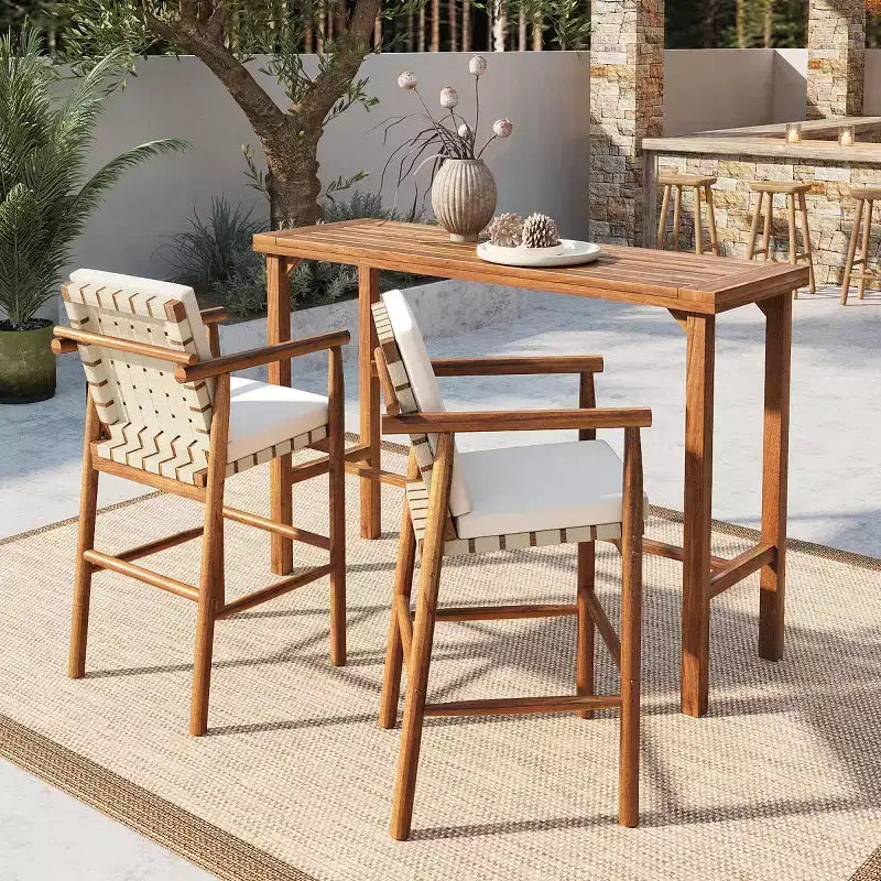 Ensemble de 3 meubles de bar de jardin à hauteur de comptoir, table de patio en bois d'acacia et 2 tabourets rembourrés pour jardin, piscine, balcon-Panipeachy