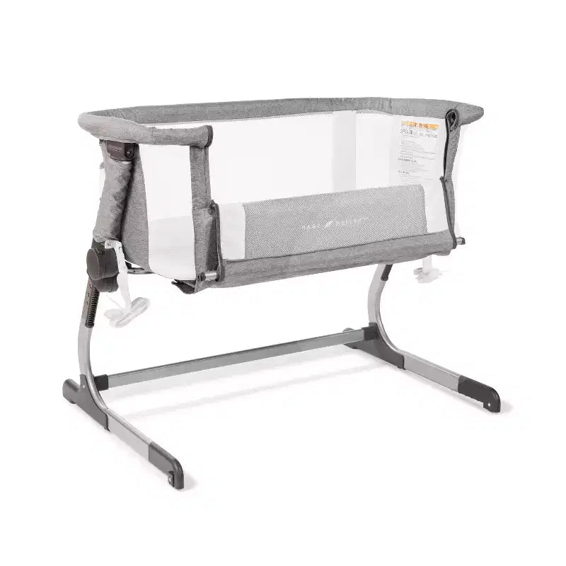 Bassinet and Bedside Sleeper with Adjustable Height, JPMA Certified