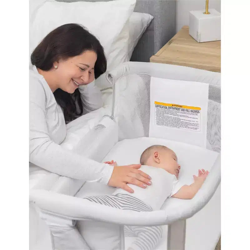 Bassinet and Bedside Sleeper with Adjustable Height, JPMA Certified