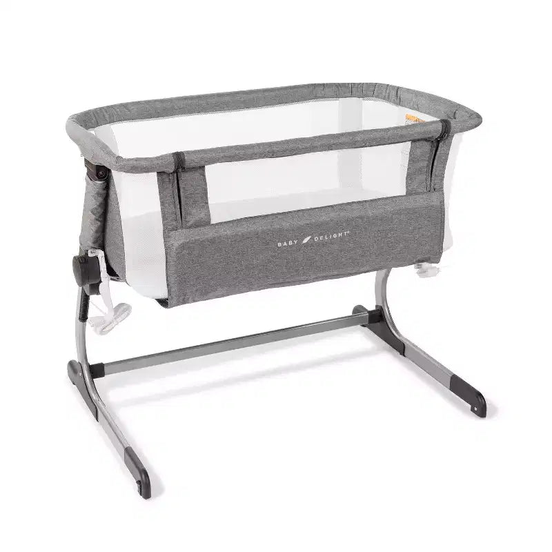 Bassinet and Bedside Sleeper with Adjustable Height, JPMA Certified